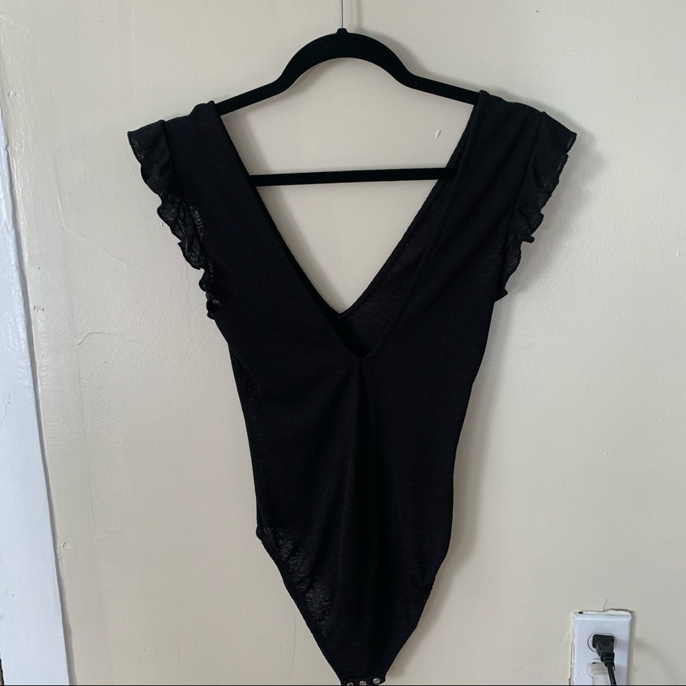 Urban Outfitters Flutter Sleeve Sheer Bodysuit - Picture 4 of 8
